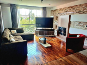 Spacious and exclusive 3 bedrooms and 2 Bathrooms